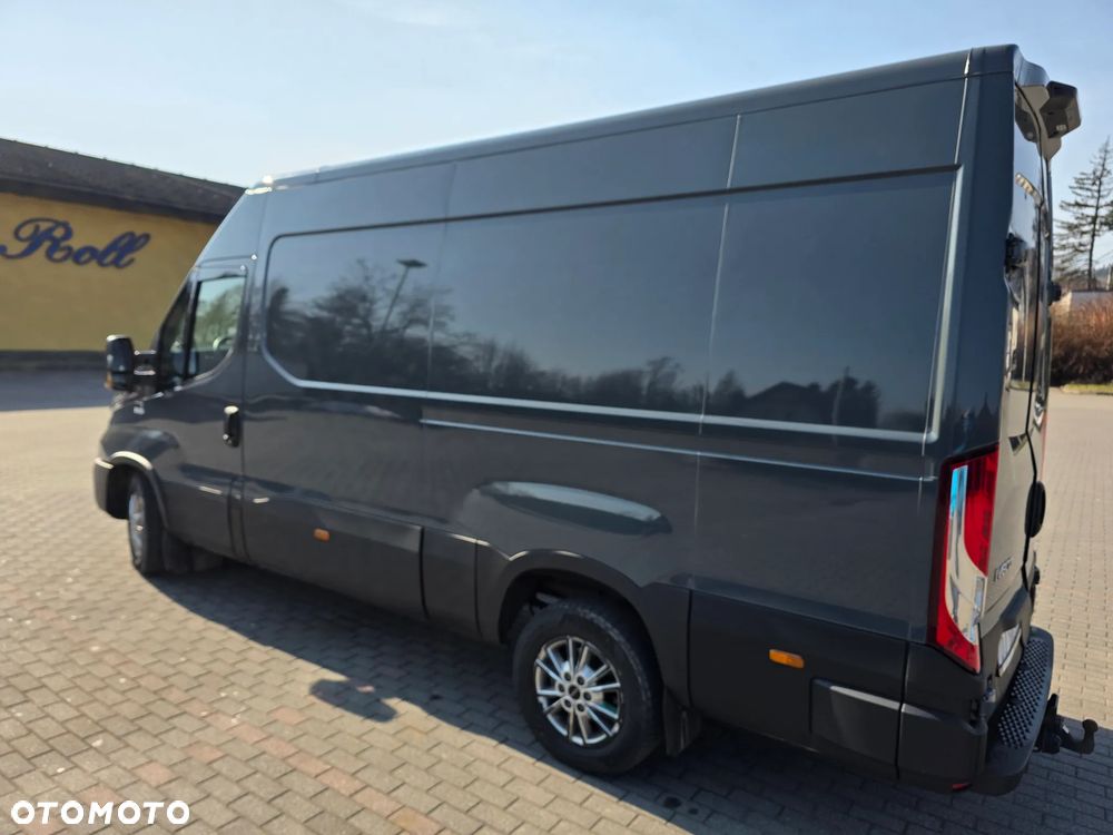 Iveco IVECO DAILY 35S18HA8 V – L3H2 - 12