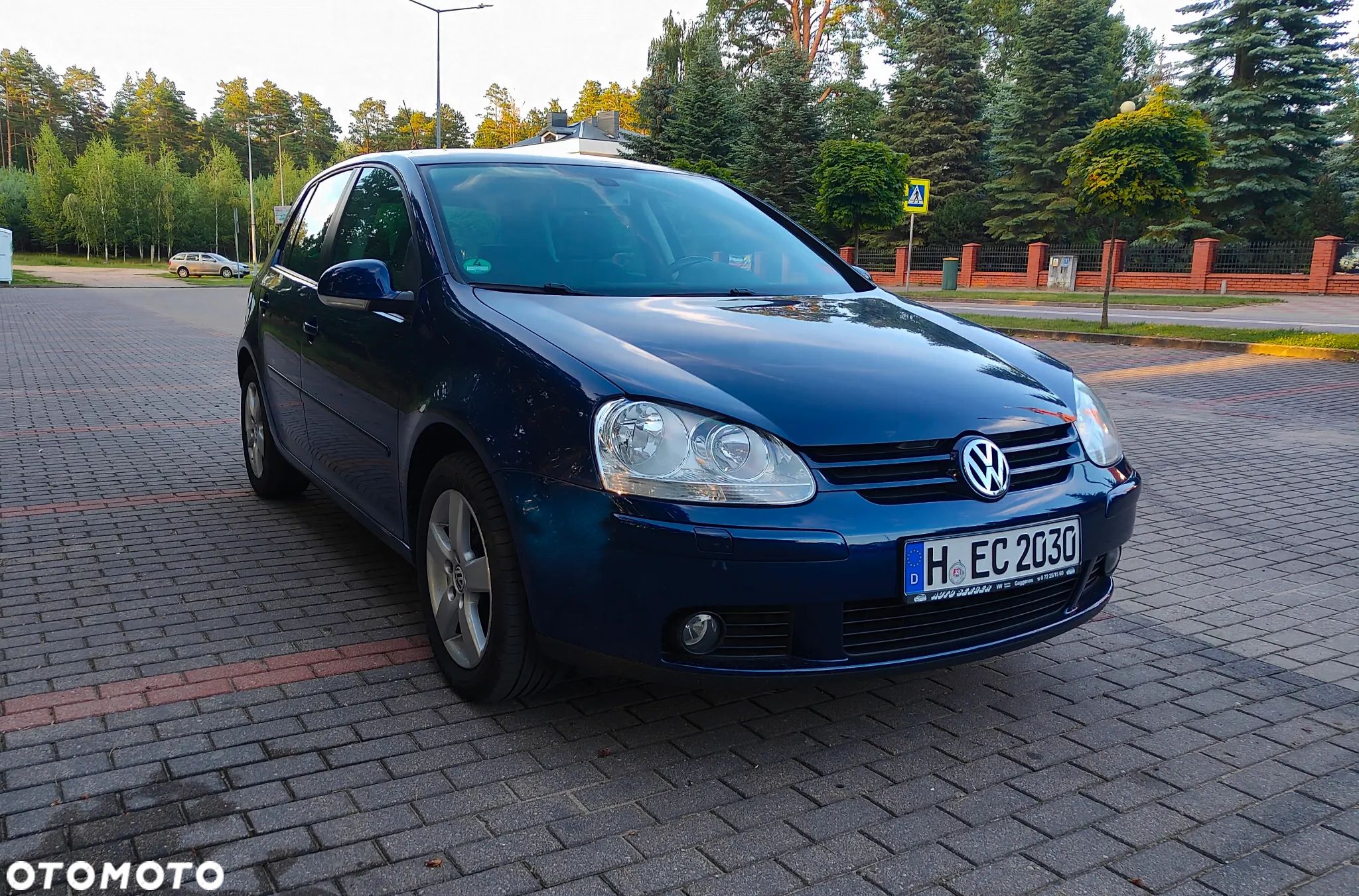 Volkswagen Golf 1.6 United - 1