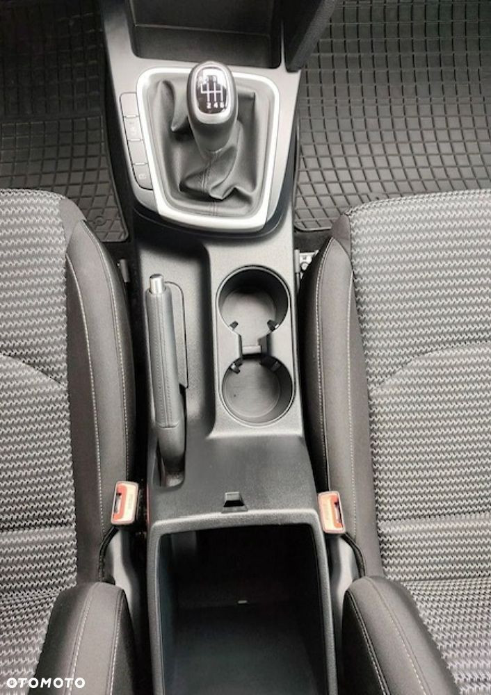 Kia Ceed - 20