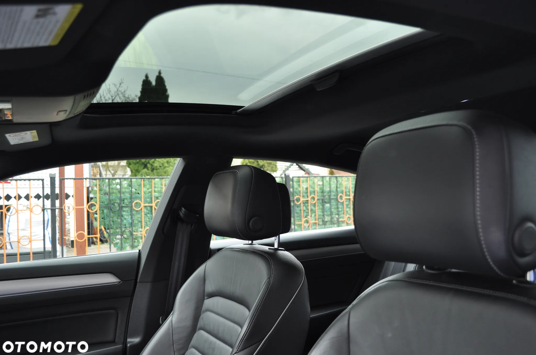 Volkswagen Arteon 2.0 TSI 4Motion R-Line DSG - 23
