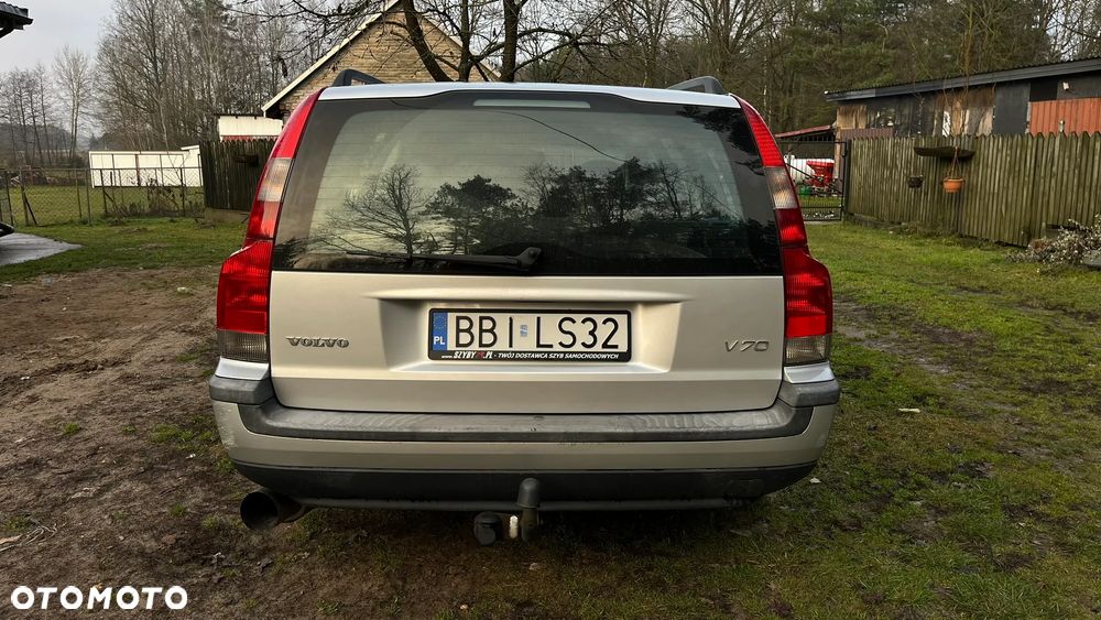 Volvo V70 2.4 - 6