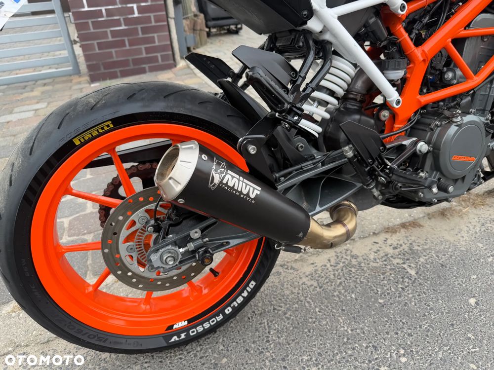 KTM Duke 390 - 19