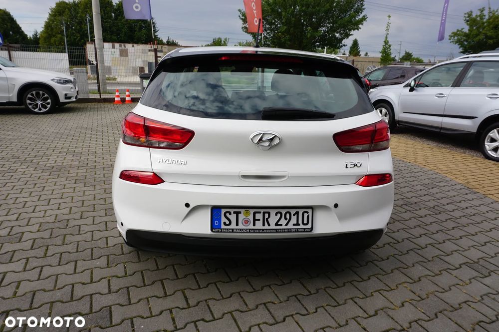 Hyundai i30 1.4 Style - 9