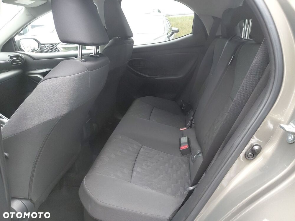 Toyota Yaris Hybrid 1.5 Style - 14