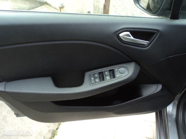 Renault Clio 1.0 TCe Evolution Bi-Fuel - 12