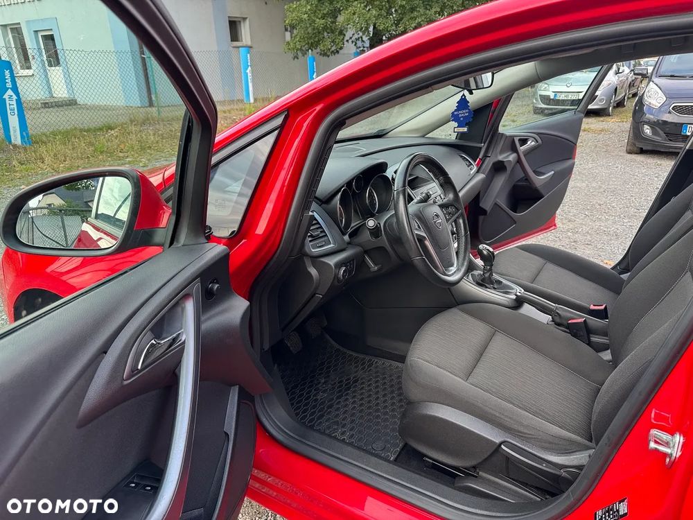 Opel Astra - 25