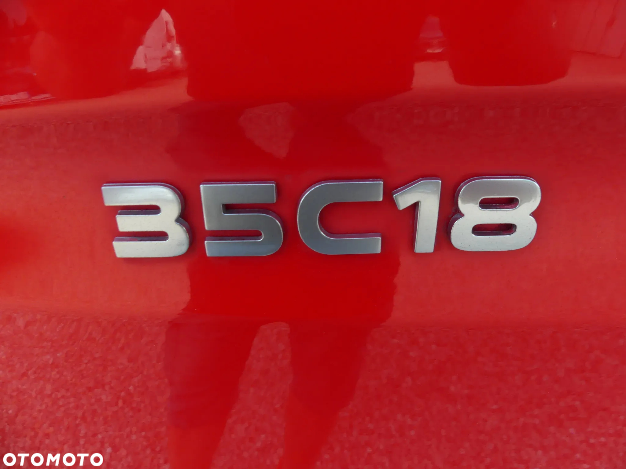 Iveco DAILY 35C18 NA BLIŻNIAKU IZOTERMA - 29