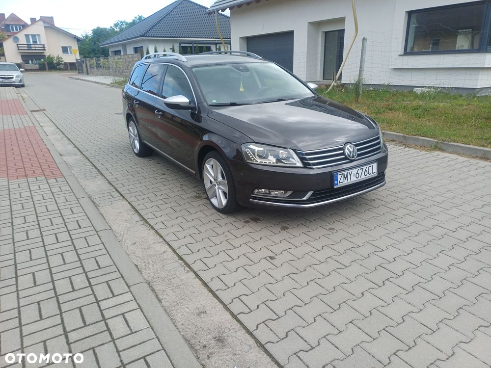 Volkswagen Passat 2.0 TDI 4Mot Highline DSG - 2