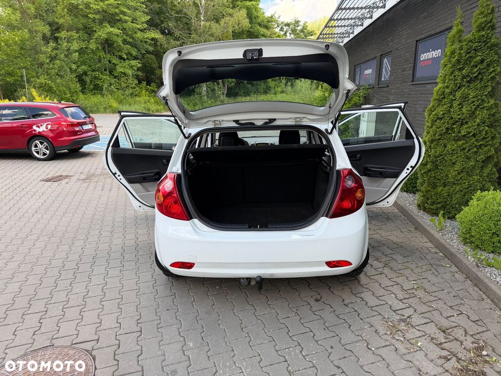 Kia Ceed 1.4 Comfort - 11