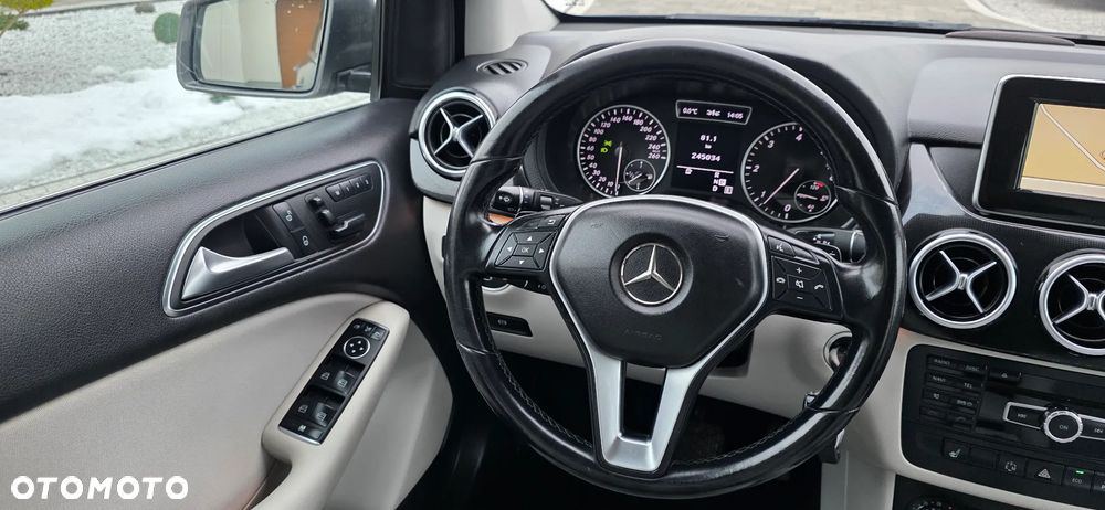 Mercedes-Benz Klasa B - 17