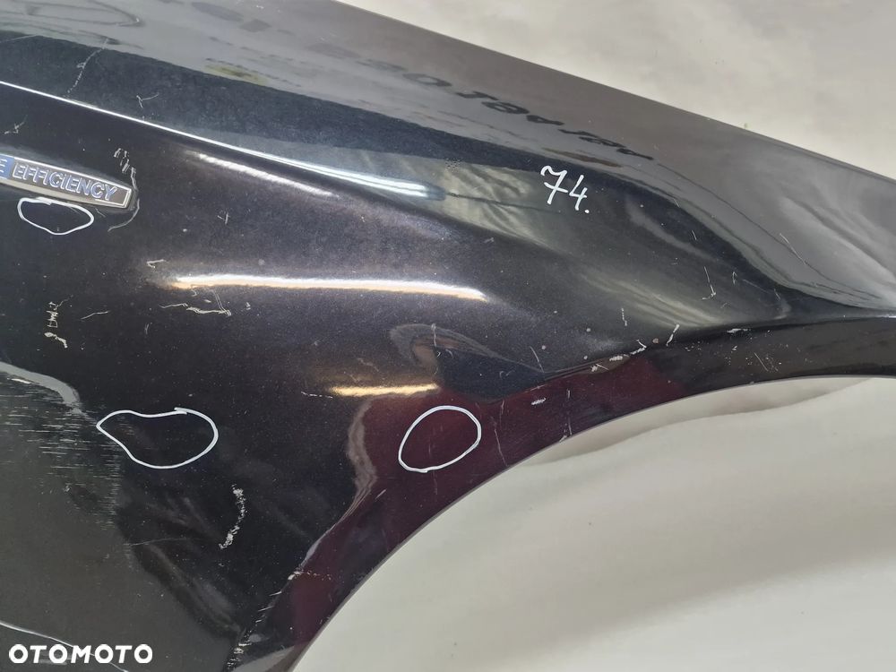 MERCEDES E-KLASSA EKLASSA E-KLASA EKLASA COUPE / CABRIO W207 PRAWY BŁOTNIK PRZEDNI PRZÓD + ŚLIZG O NR A2076980127 , NR AUKCJI BŁ74 - 12