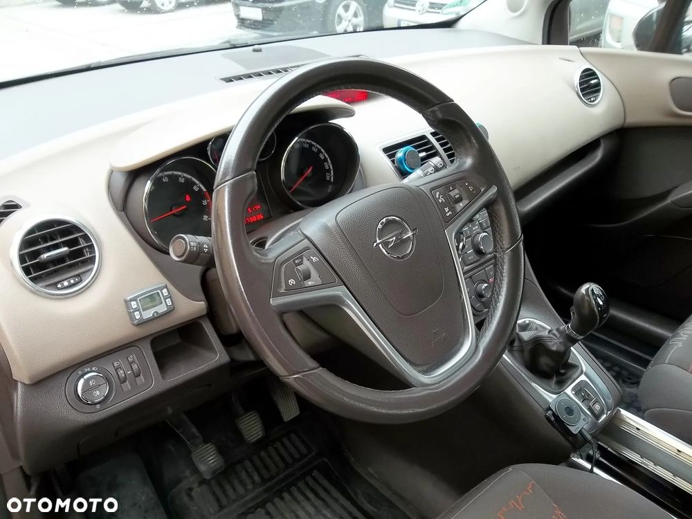 Opel Meriva 1.4 Color Edition - 12