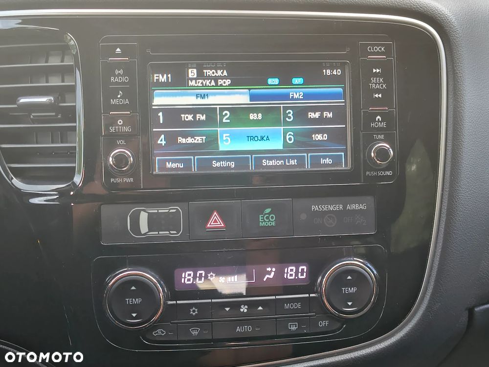 Mitsubishi Outlander 2.0 Invite + 2WD - 13