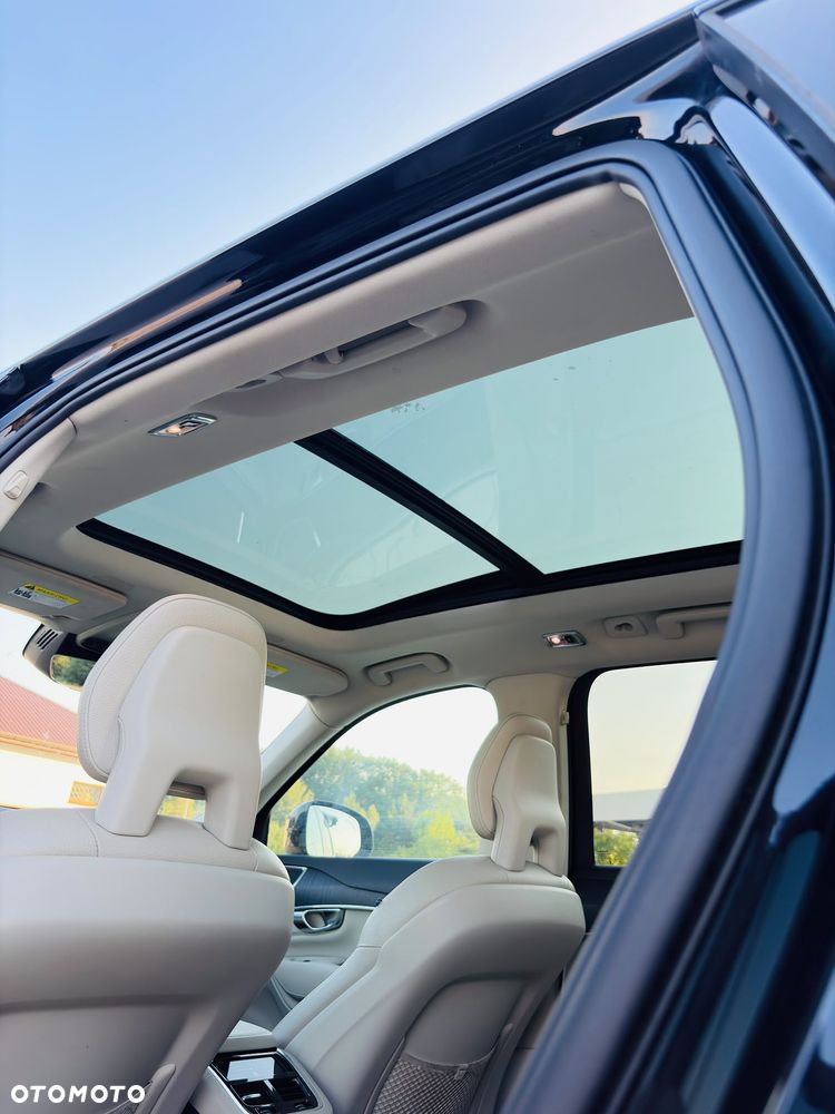 Volvo XC 90 - 19