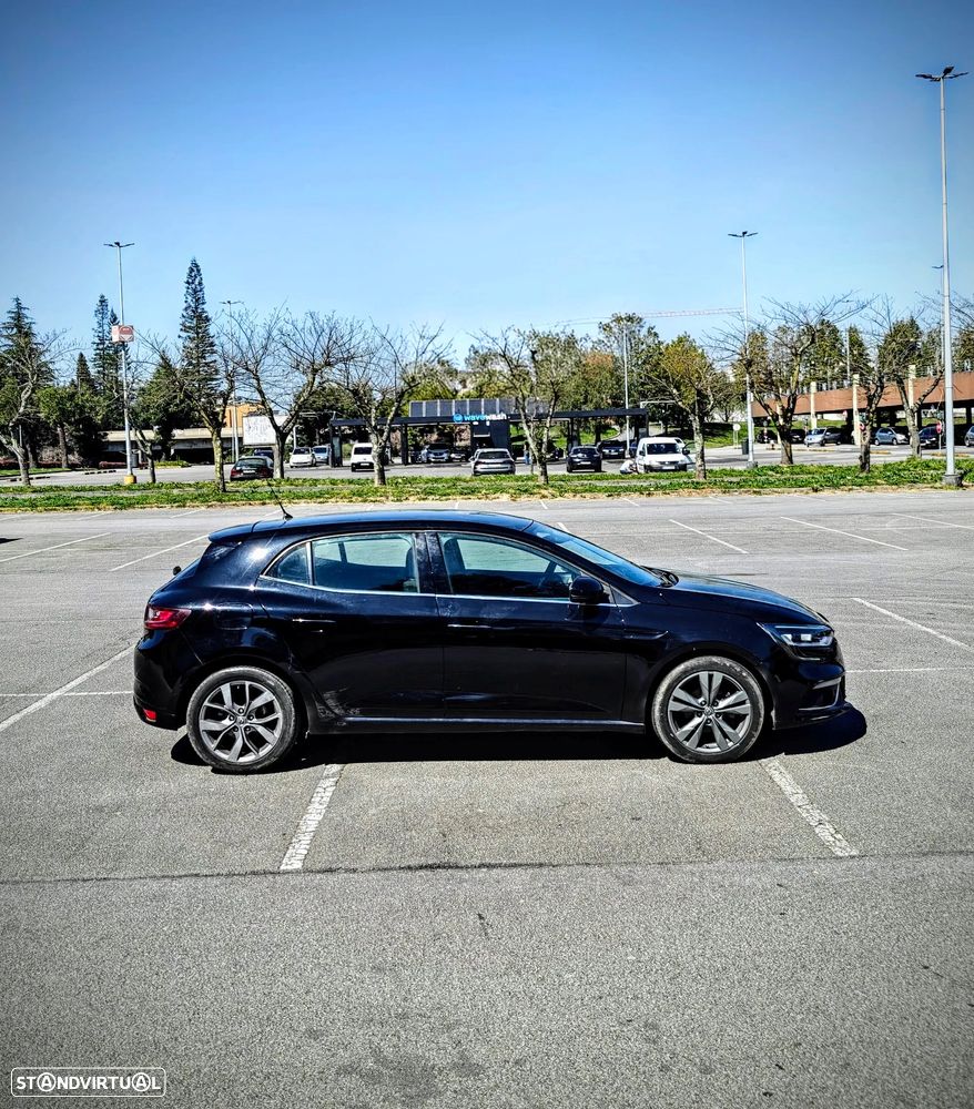 Renault Mégane 1.5 Blue dCi GT Line EDC - 4