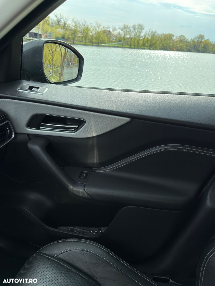 Jaguar F-Pace 20d AWD R-Sport - 10