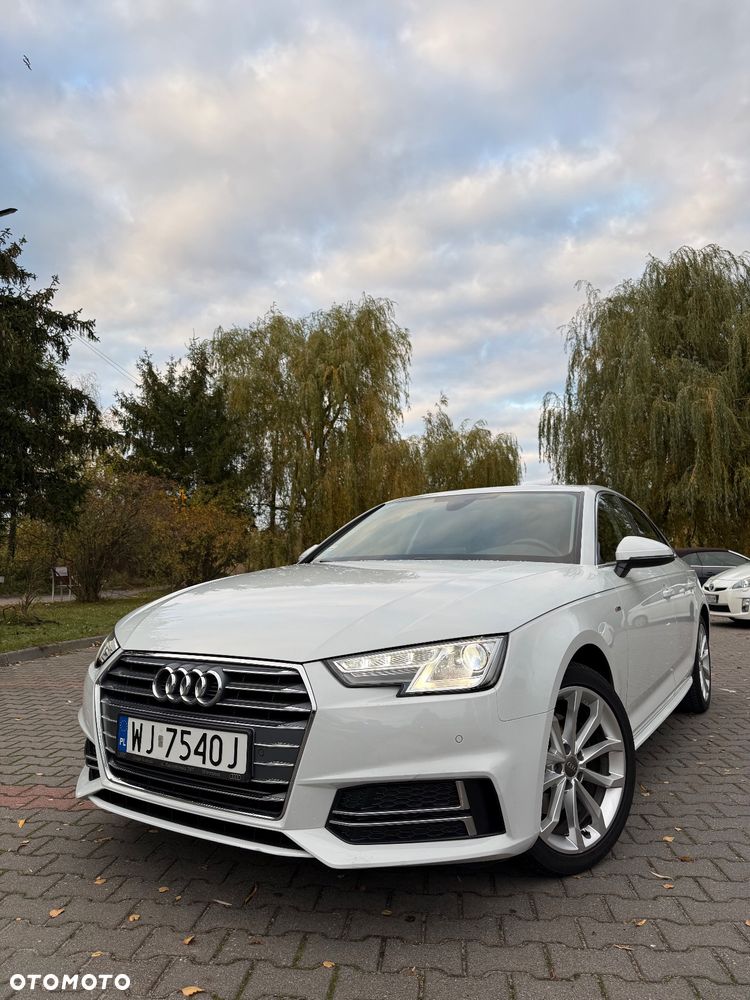 Audi A4 - 1