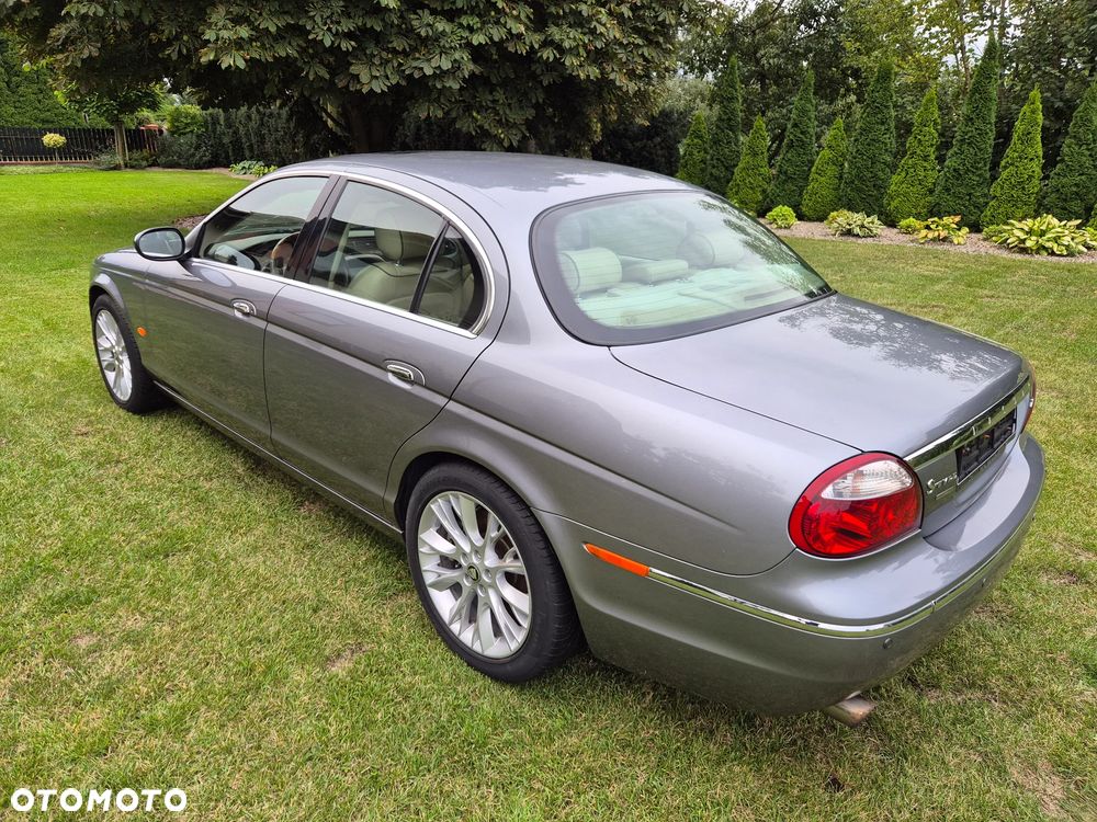 Jaguar S-Type 2.7 V6 D Executive - 8
