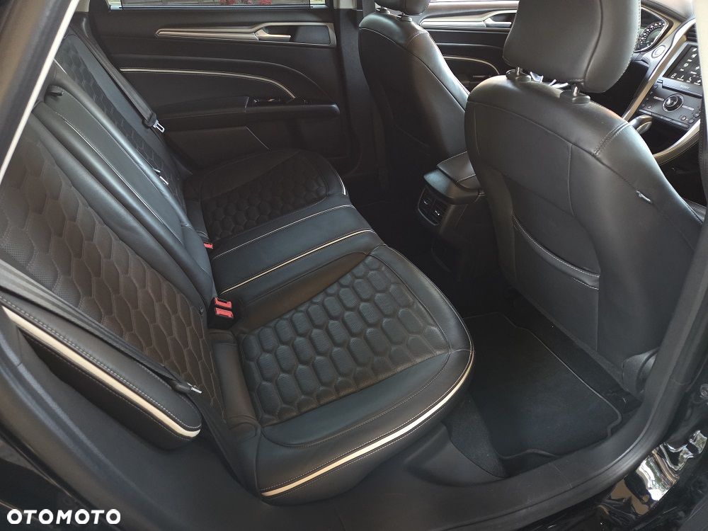Ford Mondeo 2.0 TDCi Bi-Turbo PowerShift-Aut Vignale - 26
