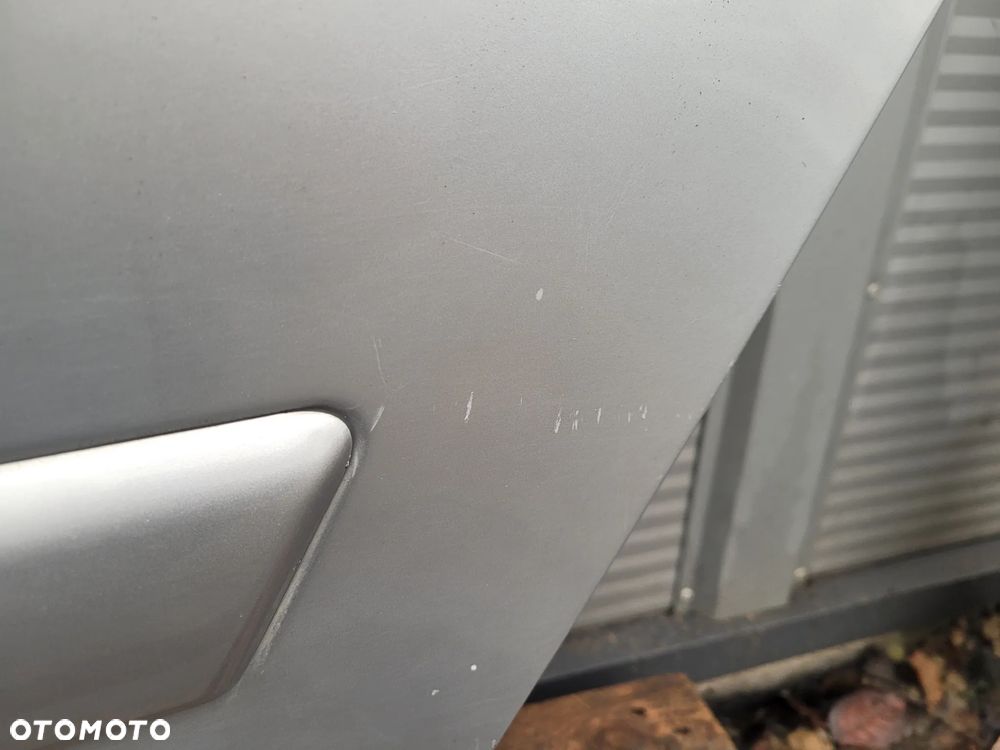 Citroen C4 Picasso I 10r Drzwi lewy przod prawy tyl lewy tyl  EZRC - 22