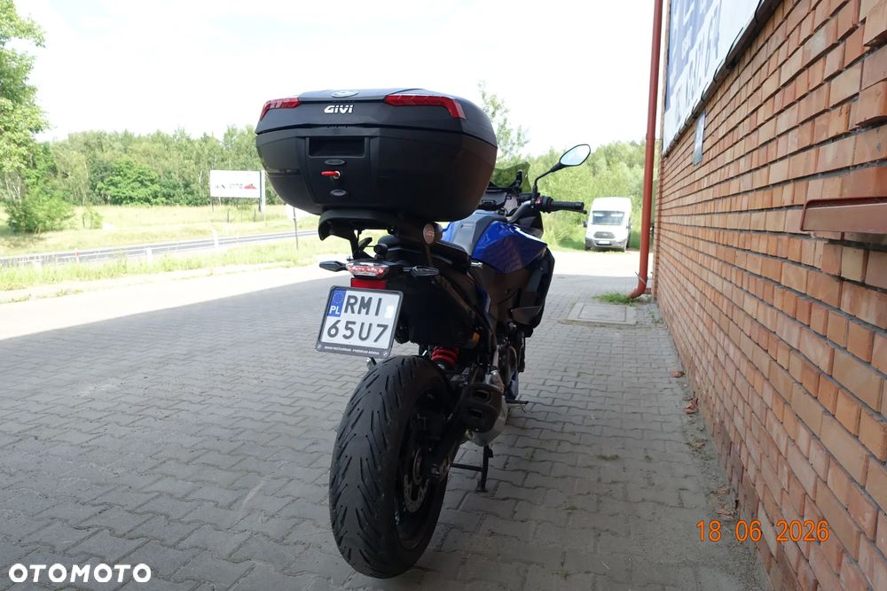 BMW XR - 14