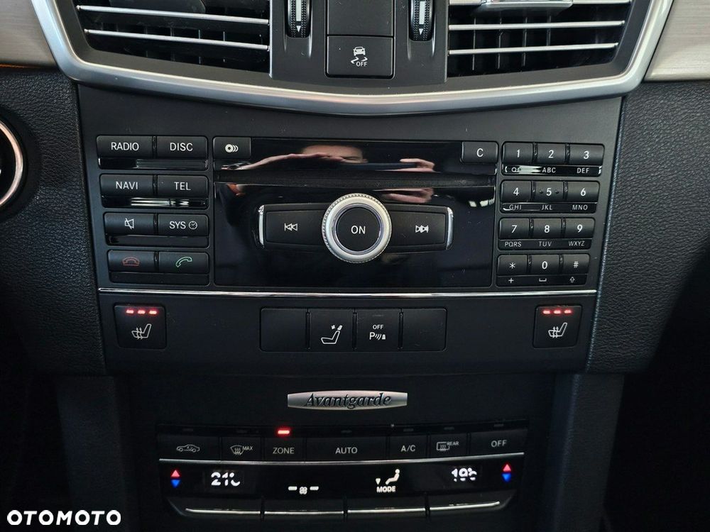 Mercedes-Benz Klasa E - 20