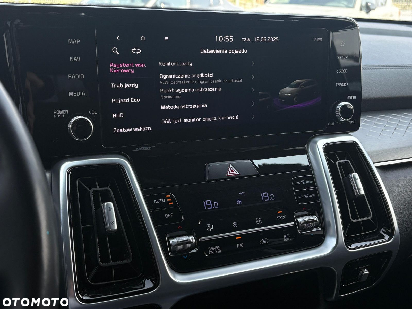 Kia Sorento - 32