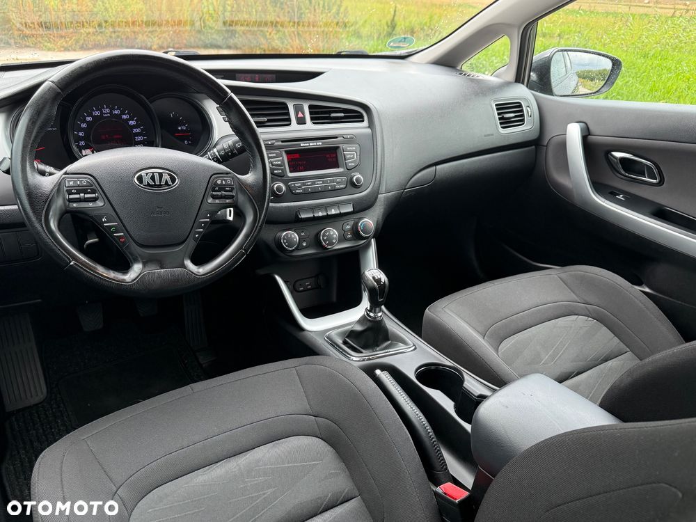 Kia Ceed 1.4 CVVT - 19
