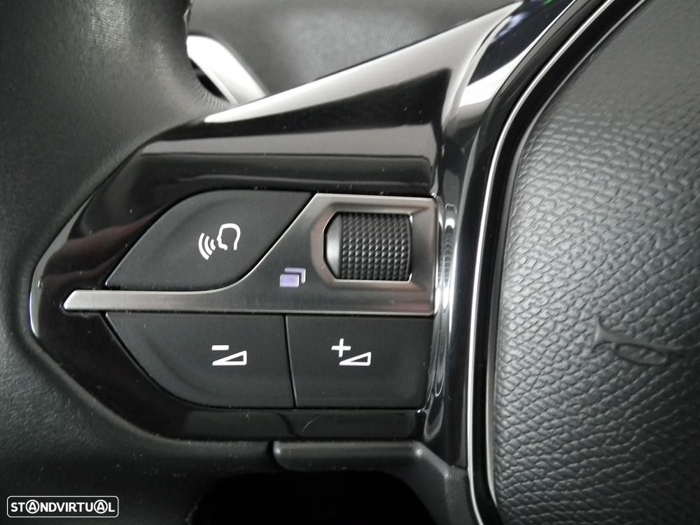 Peugeot 3008 1.5 BlueHDi Allure Pack - 28