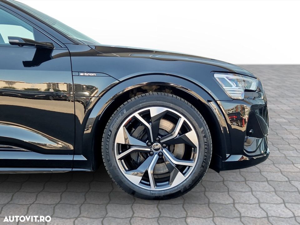 Audi e-tron Sportback - 12