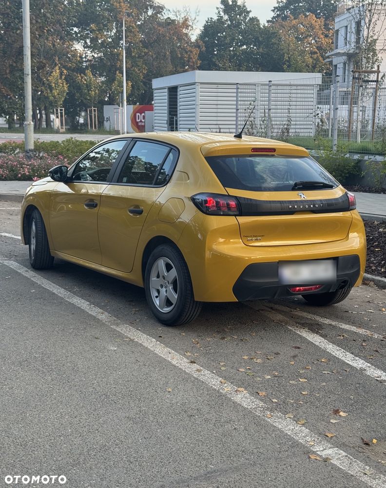 Peugeot 208 - 3