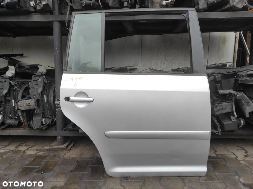VW TOURAN 1T0 DRZWI TYLNE LEWE TYŁ PRAWY PRAWE LA7W SREBRNE WYSYŁKA !!! - 1