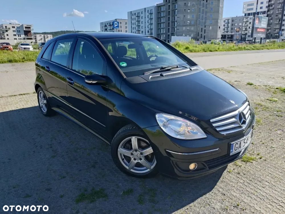 Mercedes-Benz Klasa B 200 - 1