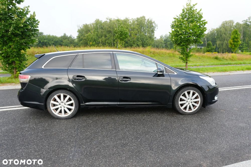 Toyota Avensis 2.0 Prestige MS - 3