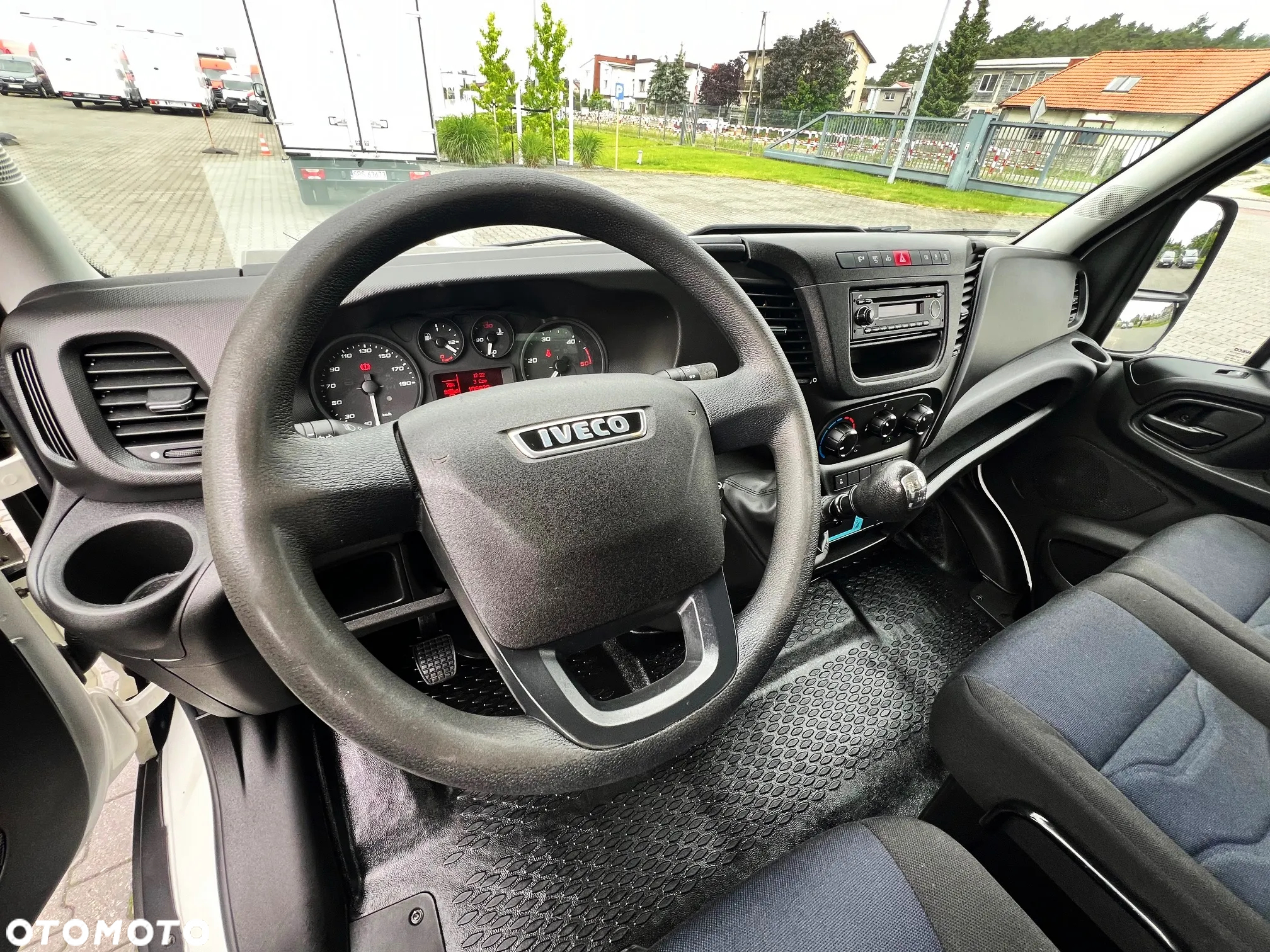 Iveco Daily 50C15 Kontener Mroźnia/Chłodnia 3x Drzwi ThermoKing V 300 Max + 230V - 11