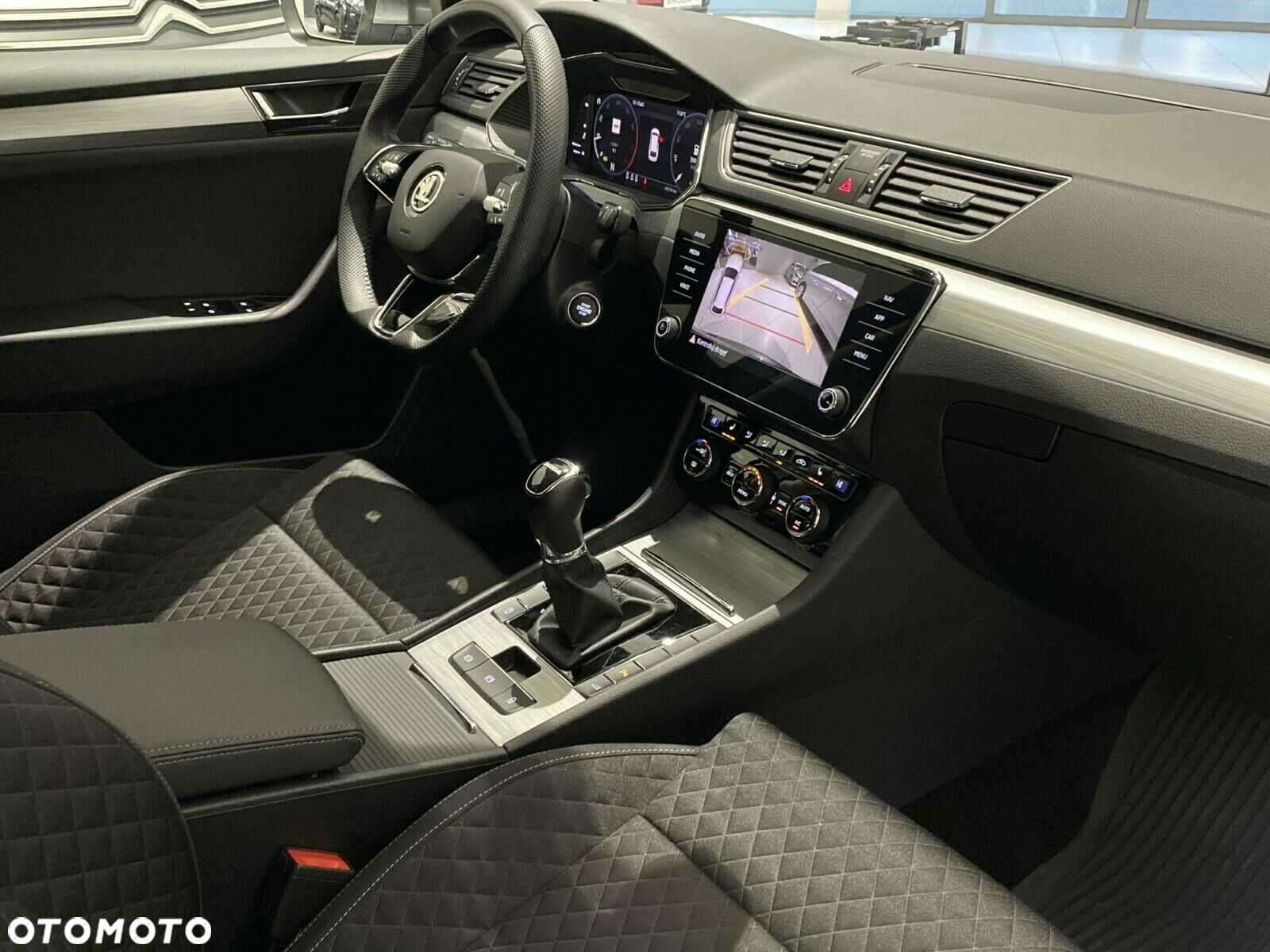Skoda Superb - 19