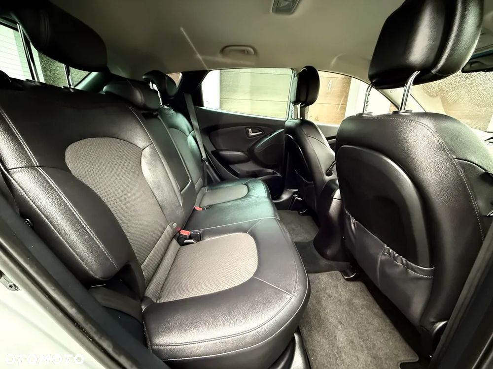 Hyundai ix35 blue 1.6 2WD Finale Gold - 26