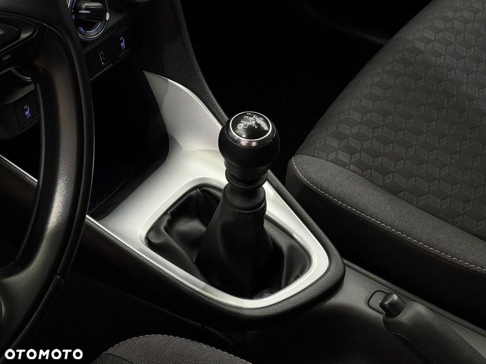 Toyota Yaris 1.5 Comfort - 9