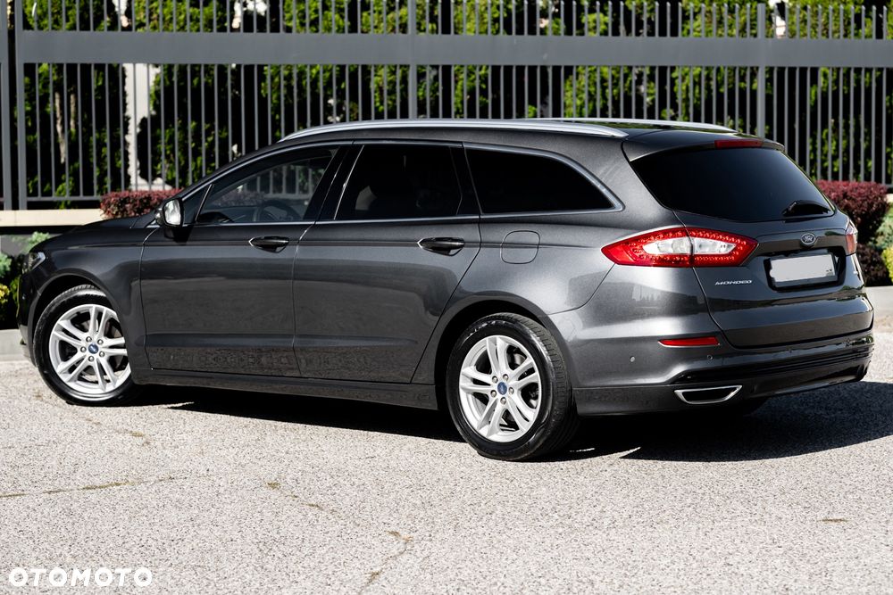 Ford Mondeo 2016