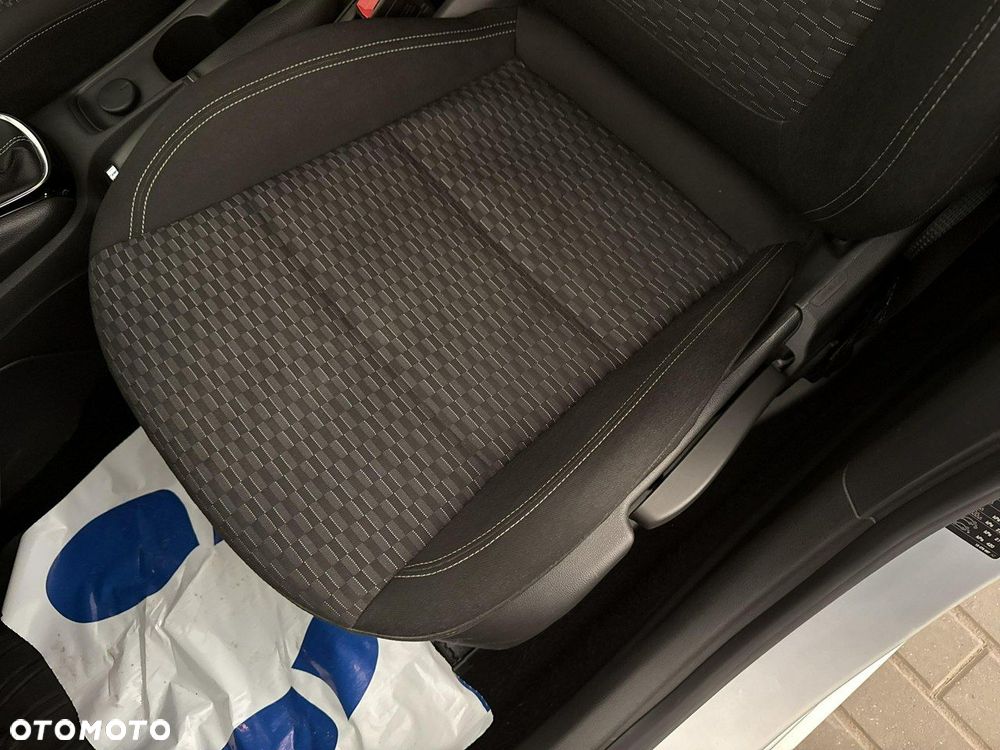 Opel Astra V 1.6 CDTI Dynamic S&S - 17