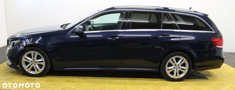 Mercedes-Benz Klasa E 300 T CDI DPF BlueEFFICIENCY 7G-TRONIC Avantgarde - 6