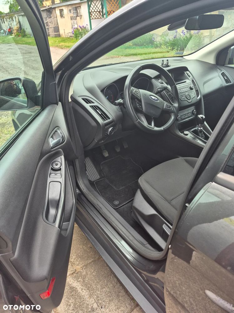 Ford Focus 1.5 TDCi Trend - 13