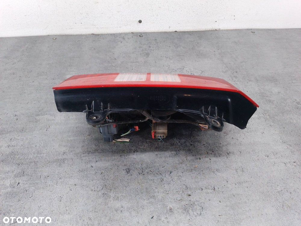 LAMPA TYLNA LEWA JEEP PATRIOT - 5