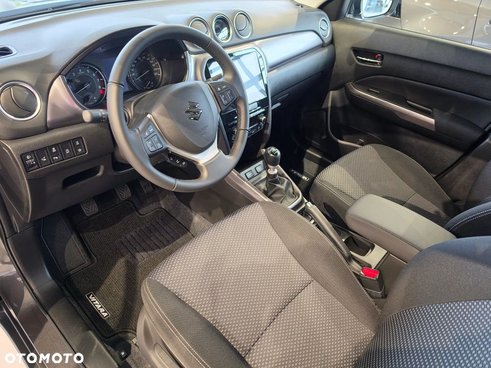 Suzuki Vitara - 10