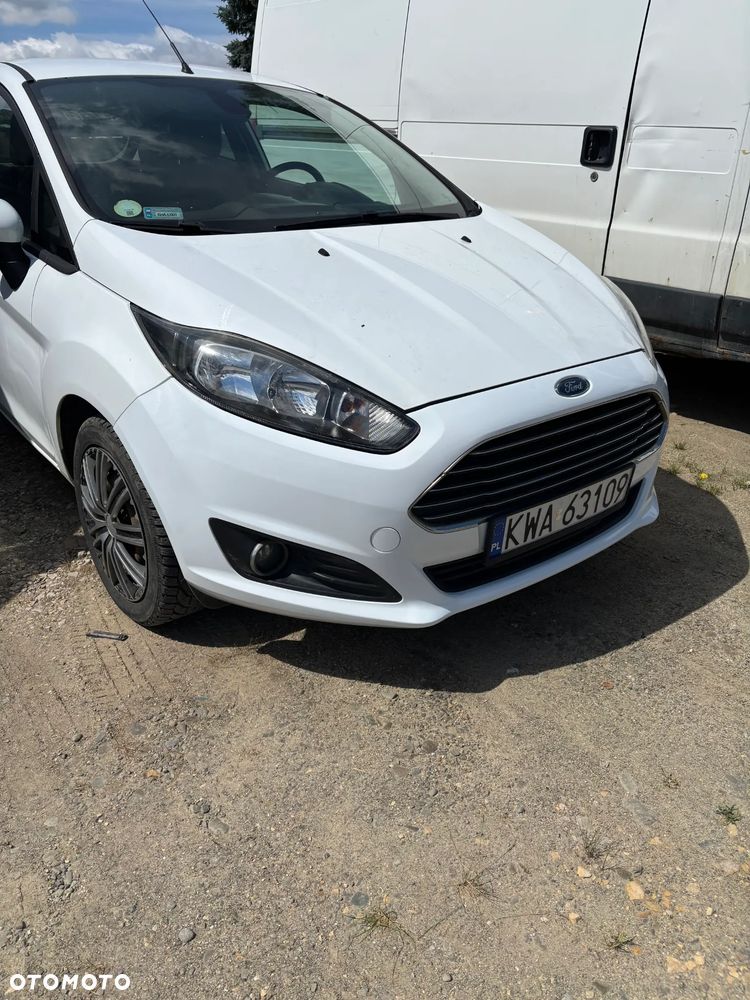 Ford Fiesta 1.5 TDCi Titanium - 4