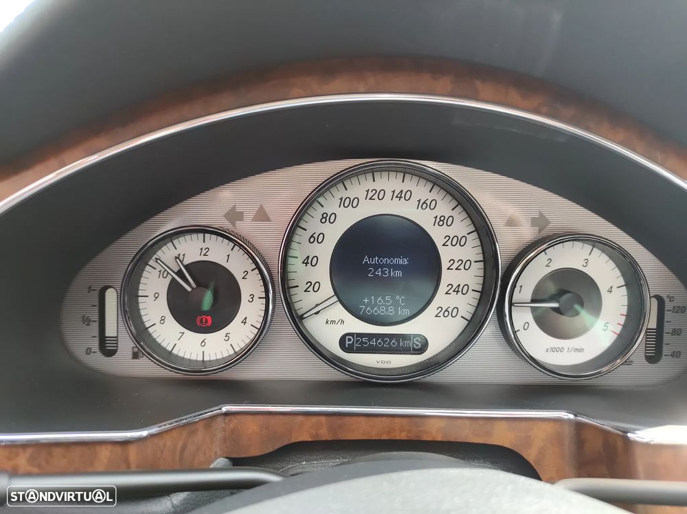 Mercedes-Benz CLS 320 CDI - 23