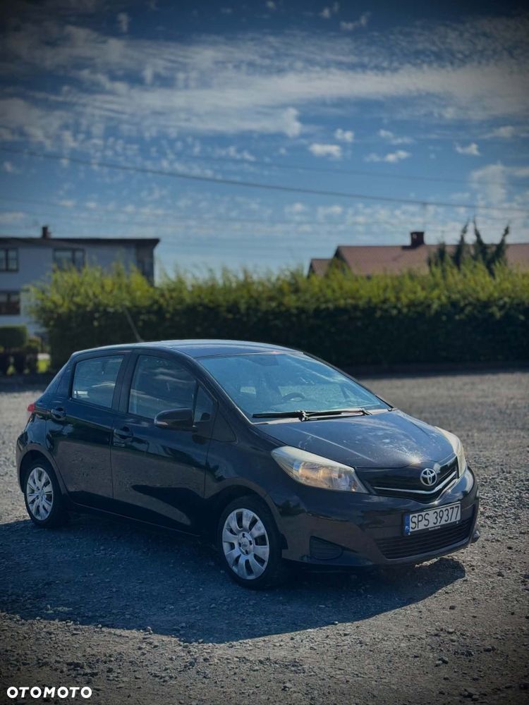 Toyota Yaris - 1