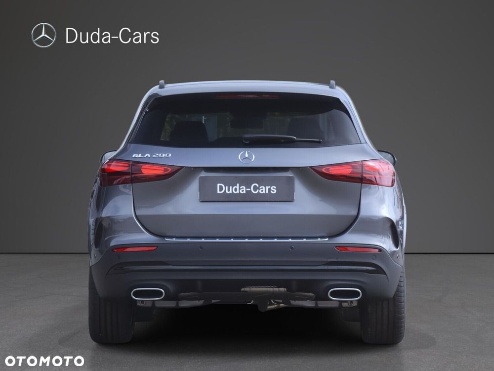 Mercedes-Benz GLA 200 AMG Line - 6