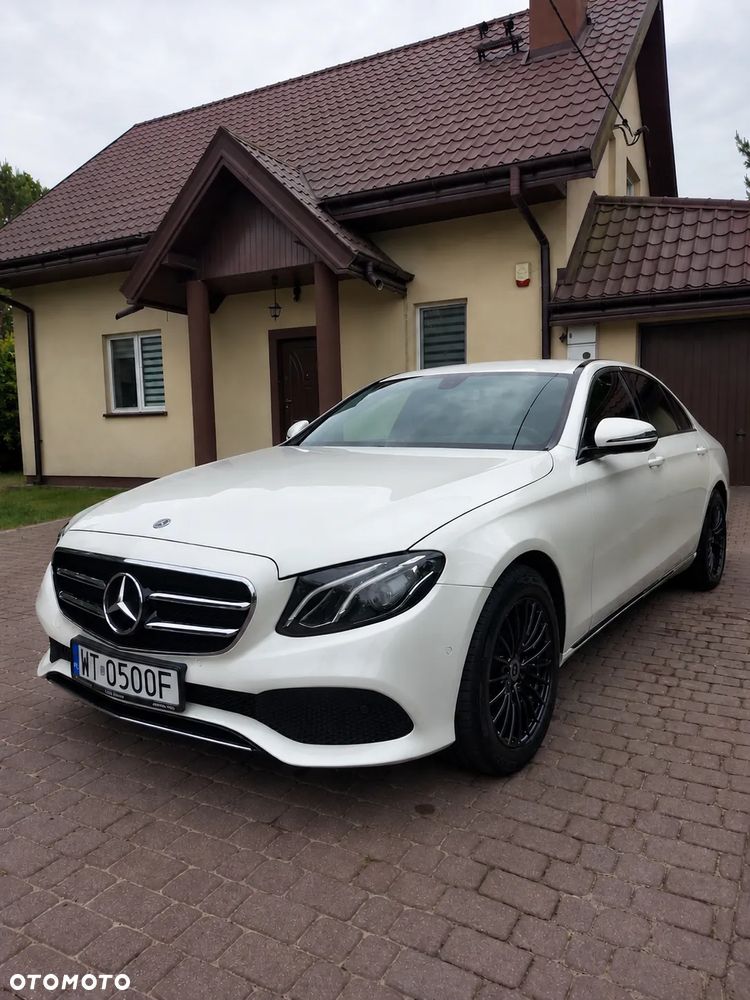 Mercedes-Benz Klasa E 220 d Avantgarde - 3