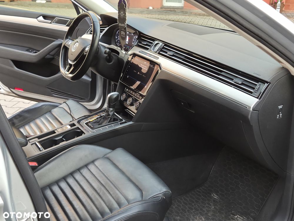 Volkswagen Passat 2.0 TDI BMT Highline DSG7 - 23